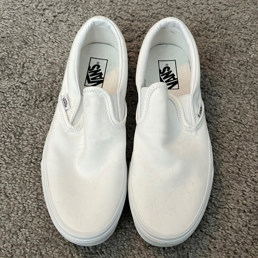 Unisex white vans women’s 11 men’s 9.5